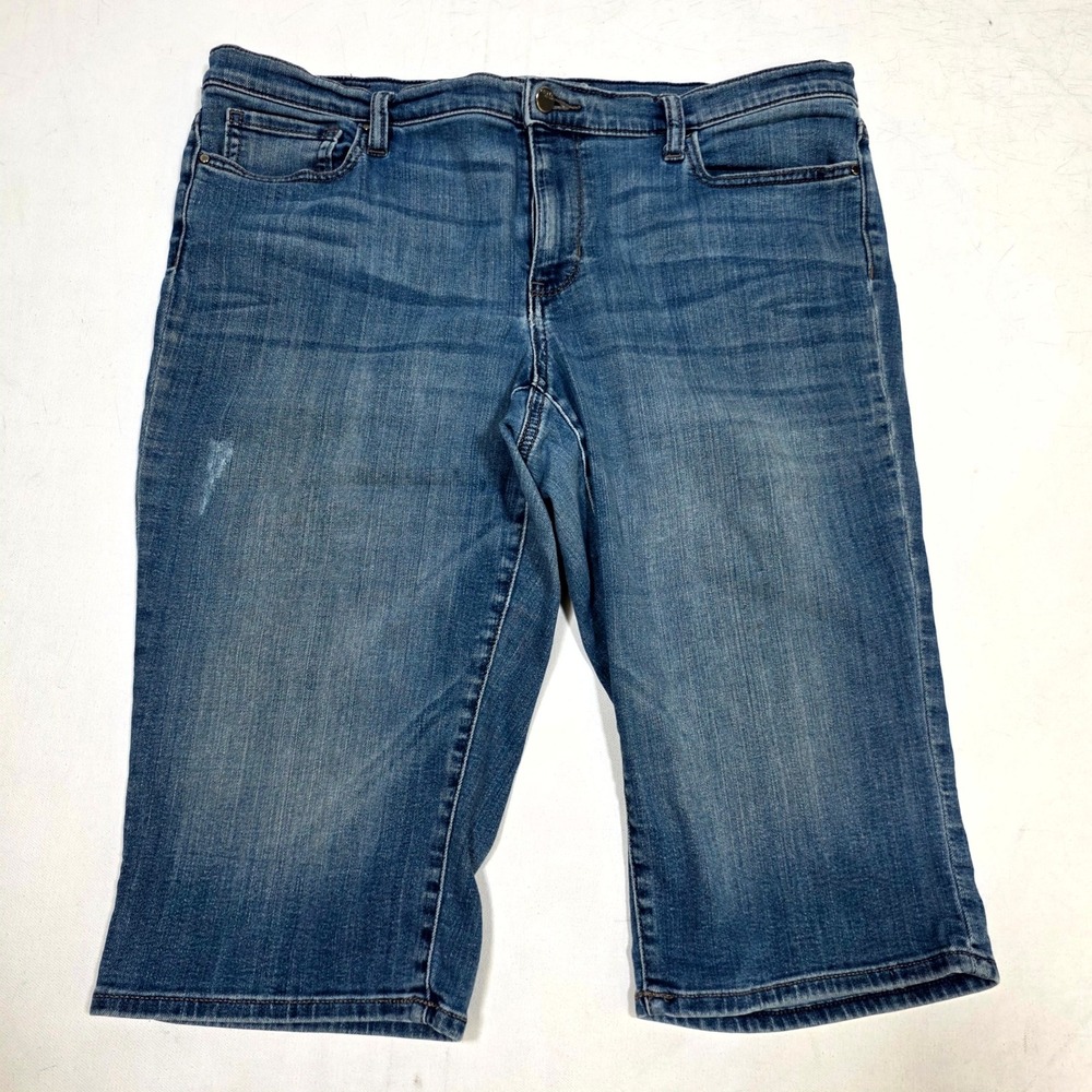 DKNY Jeans Ludlow Shorts Womens 14 Blue Denim Bermuda Stretch Casual Knee Length